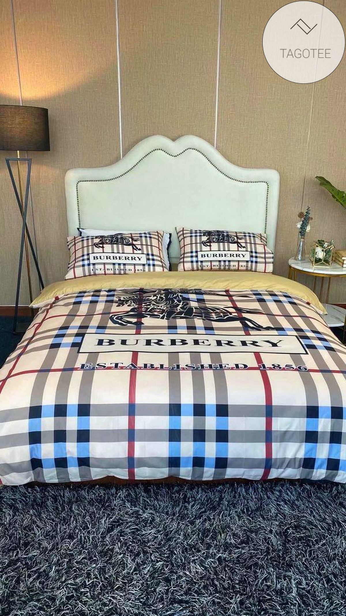 Burberry London Luxury Brand Type 24 Bedding Sets Duvet Cover Bedroom Sets 2022