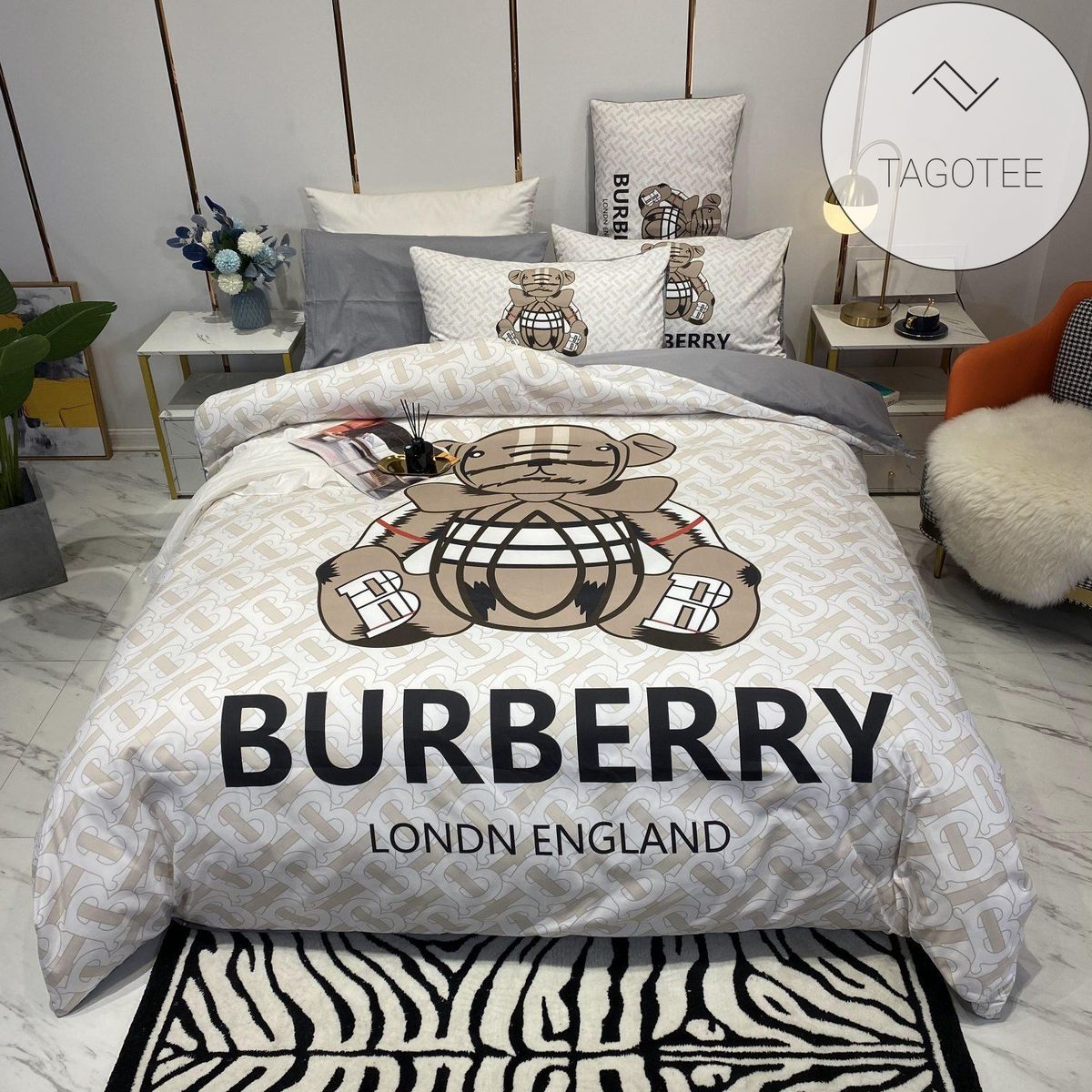 Burberry London Luxury Brand Type 44 Bedding Sets Duvet Cover Bedroom Sets 2022