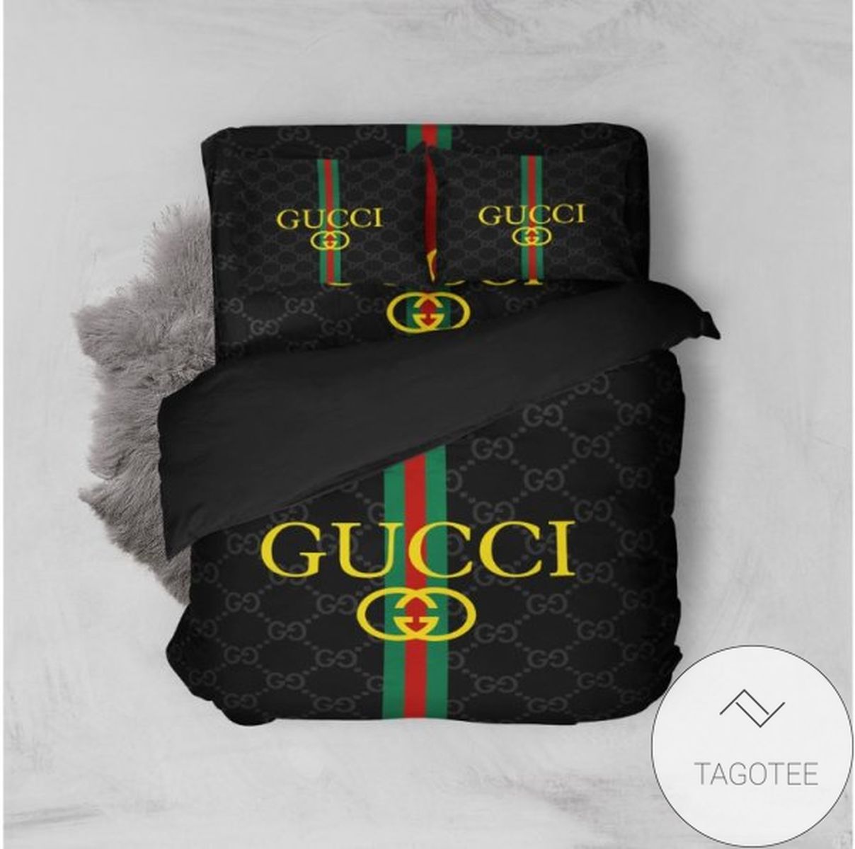 Luxury Gucci Logo Fashion Brands 41 Bedding Set 2022