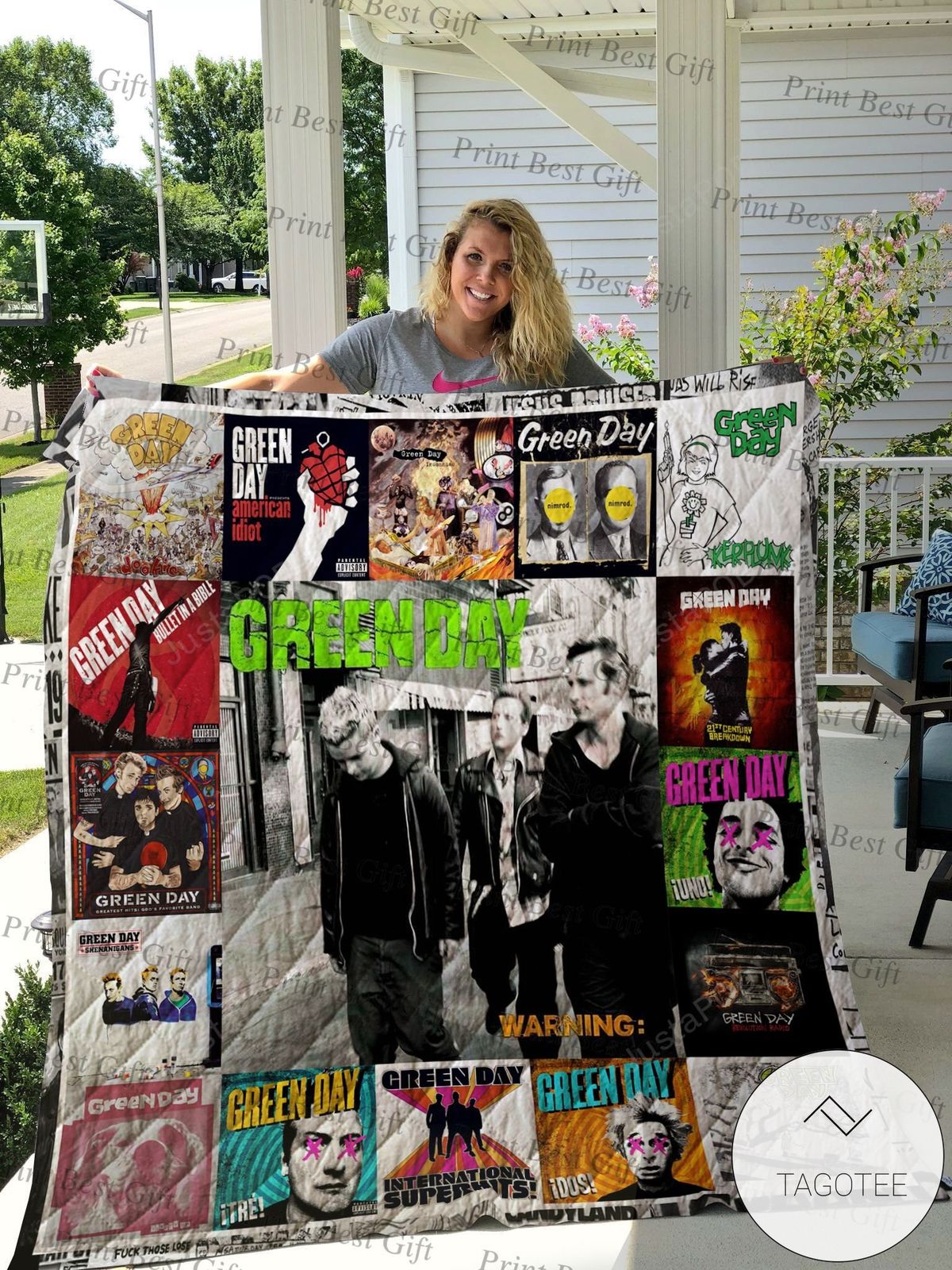Green Day Warning Poster Quilt