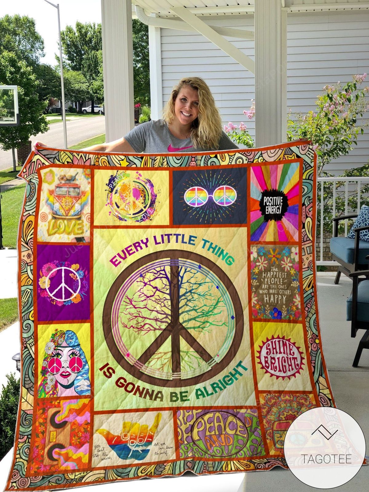 Hippie Peace Symbol Everything Little Thing Is Gonna Be Alright Quilt Blanket