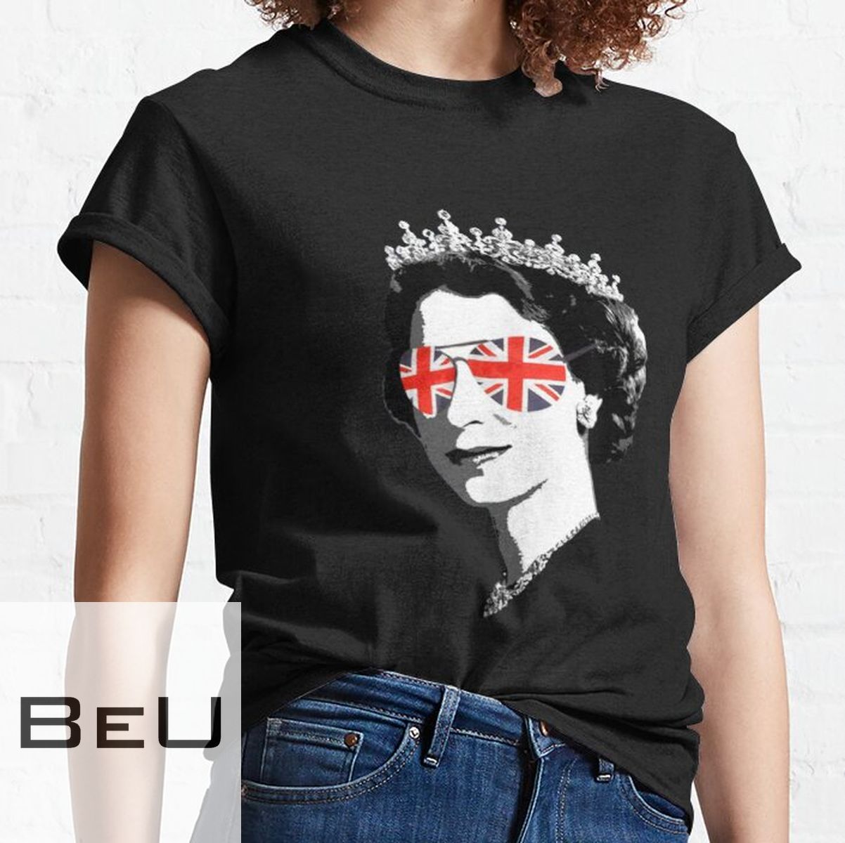 Queen's Platinum Jubilee Classic T-shirt